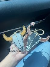 Load image into Gallery viewer, Steer Skull Car Freshie