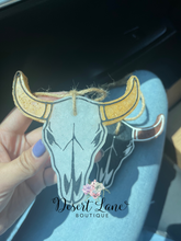Load image into Gallery viewer, Steer Skull Car Freshie