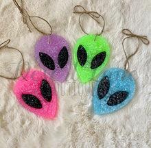 Load image into Gallery viewer, Alien Car Freshie