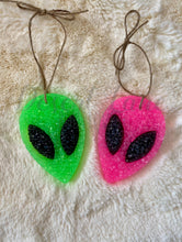Load image into Gallery viewer, Alien Car Freshie