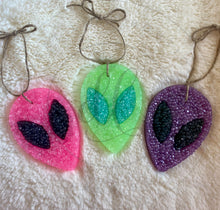 Load image into Gallery viewer, Alien Car Freshie